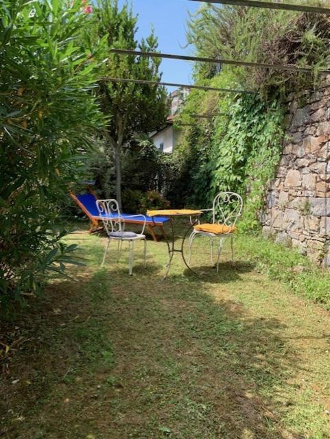 La Felice Casa Di Nonno Battistino Apartment Apricale Luaran gambar