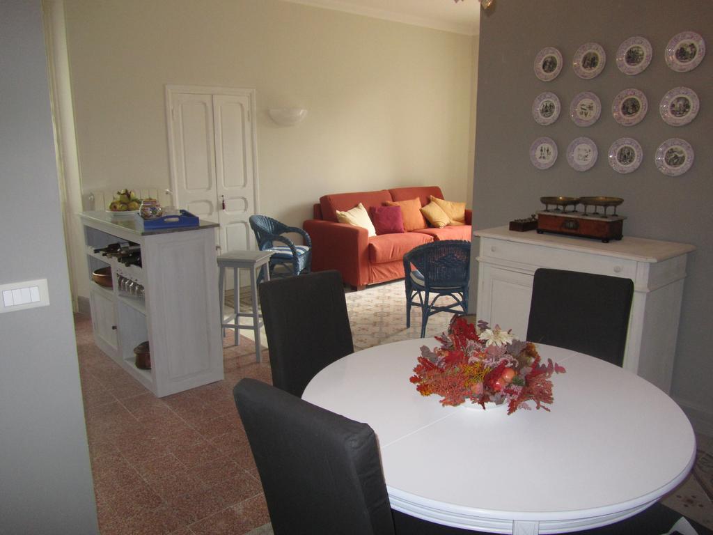 La Felice Casa Di Nonno Battistino Apartment Apricale Bilik gambar